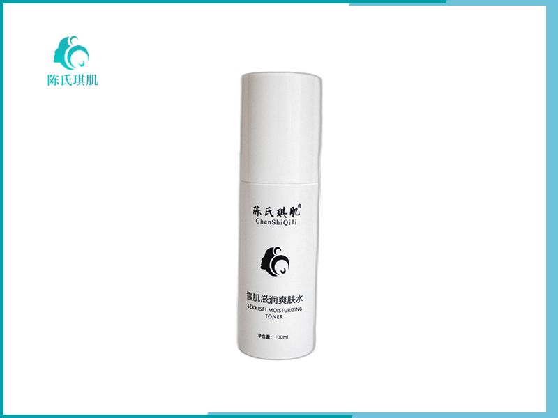 雪肌滋潤爽膚水