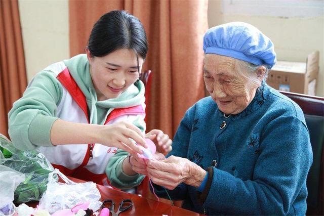 “新型養(yǎng)老”走紅，不去養(yǎng)老院也不麻煩子女，網(wǎng)友：以后也這么過(圖10)