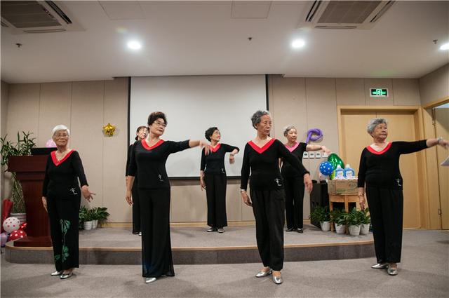 成都養(yǎng)老觀察：責任與義務，未來養(yǎng)老院能否代替子女盡孝？(圖1)