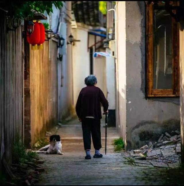 養(yǎng)老，是一場關(guān)乎經(jīng)濟實力和人性的博弈(圖1)