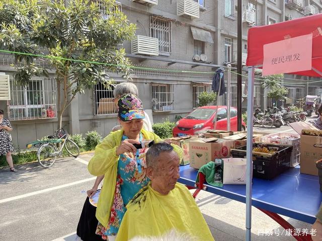 為民服務(wù)養(yǎng)老早市走進(jìn)土門街道漢城東路社區(qū)(圖5)